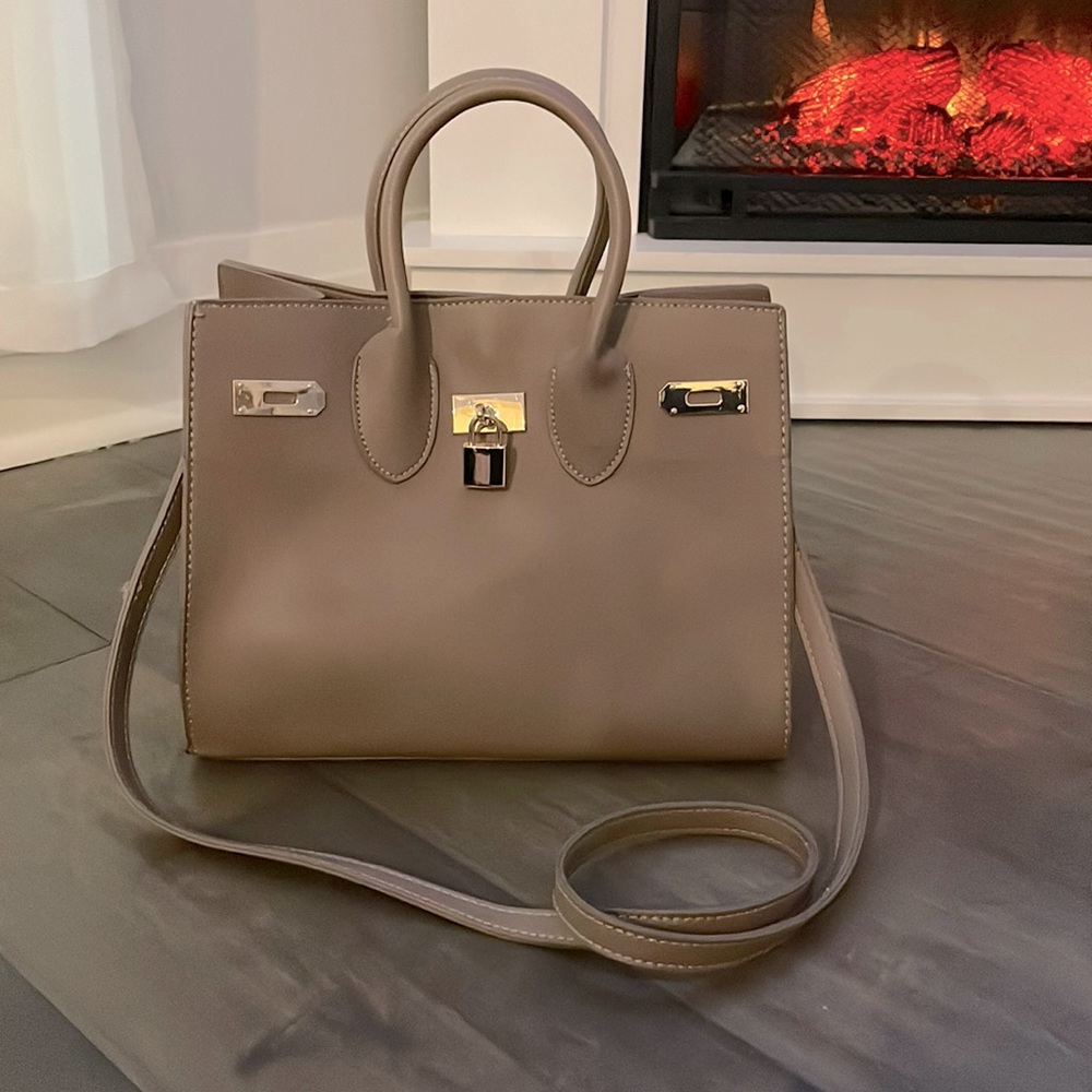 Luxury inspired fashion bag